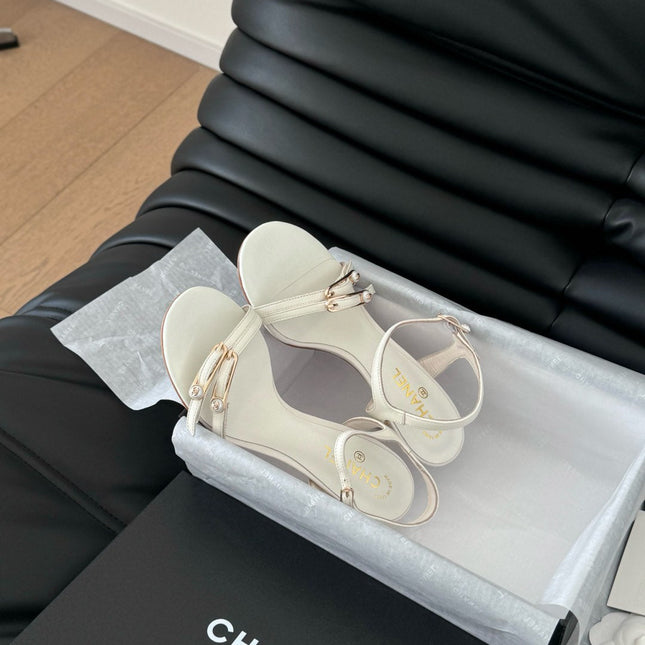 HIGH HEEL 75 MM SANDAL IN WHITE SHEEPSKIN