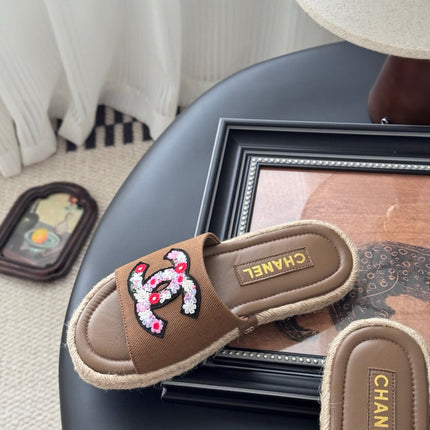 SLIPPERS IN BROWN LAMBSKIN MIX FABRIC AND STRAPS BASE