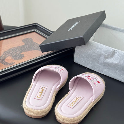 SLIPPERS IN LIGHT PINK SHEEPSKIN MIX FABRIC AND STRAPS BASE