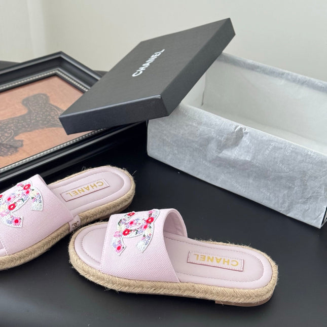 SLIPPERS IN LIGHT PINK SHEEPSKIN MIX FABRIC AND STRAPS BASE