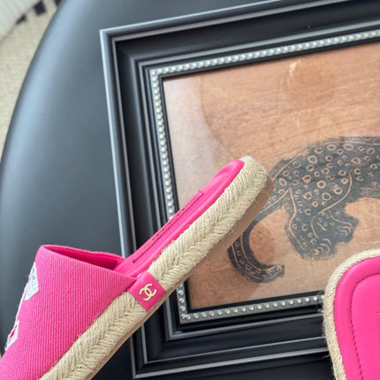 SLIPPERS IN PINK SHEEPSKIN MIX FABRIC AND STRAPS BASE