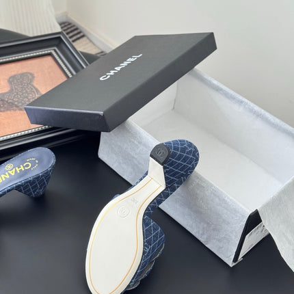 HIGH HEELS CAMELLIA IN NAVY BLUE DENIM