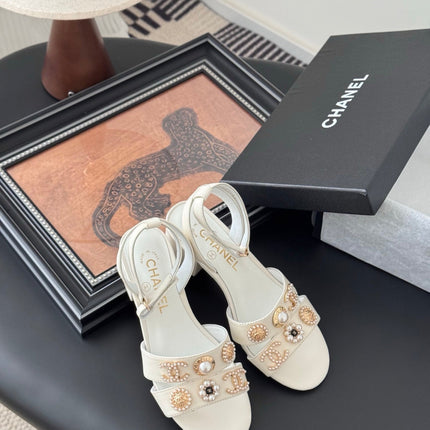 HIGH SANDALS IN WHITE TWEED WITH LOGO STICKER DETAIL