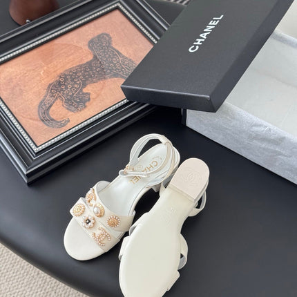 HIGH SANDALS IN WHITE TWEED WITH LOGO STICKER DETAIL