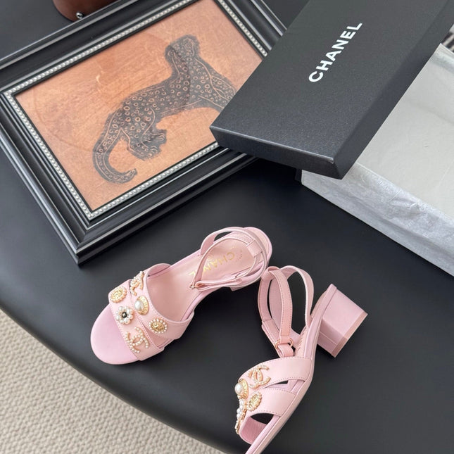 HIGH SANDALS IN PINK TWEED WITH LOGO STICKER DETAIL