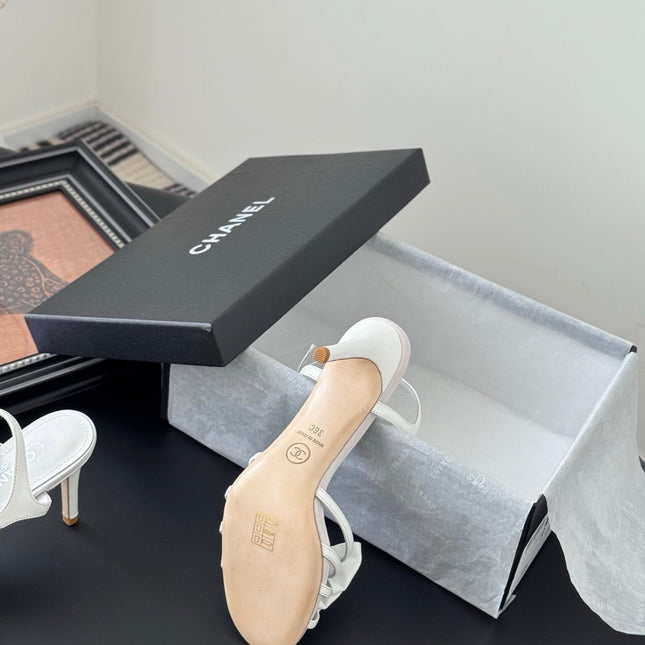 HIGH HEELS SANDALS IN WHITE SHEEPSKIN