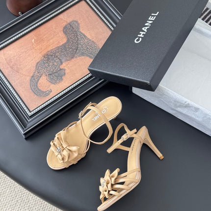 HIGH HEELS SANDALS IN TAN BEIGE SHEEPSKIN