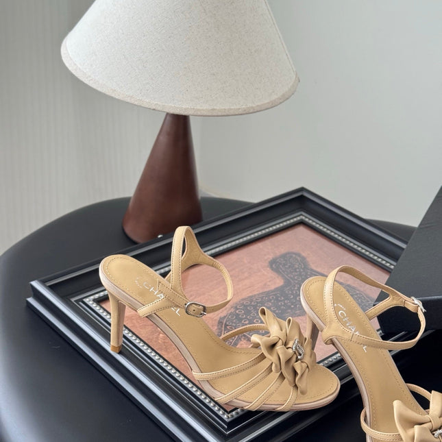 HIGH HEELS SANDALS IN TAN BEIGE SHEEPSKIN