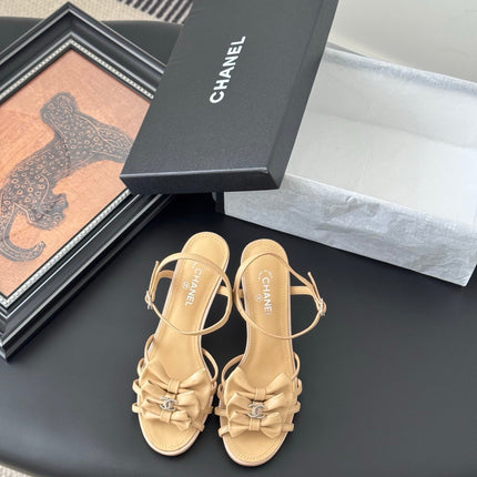 HIGH HEELS SANDALS IN TAN BEIGE SHEEPSKIN