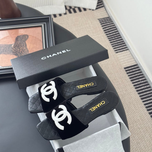 SLIPPER IN BLACK CALFSKIN MIX VELVET