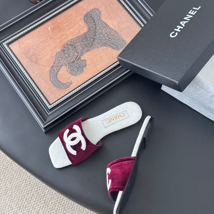 SLIPPER IN WHITE CALFSKIN MIX RED VELVET