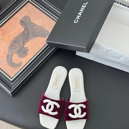 SLIPPER IN WHITE CALFSKIN MIX RED VELVET