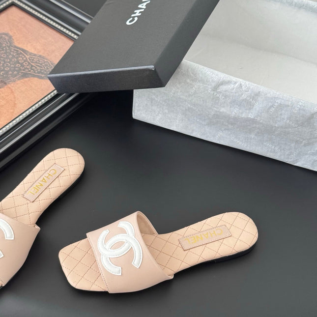 SLIPPER IN PEACH PINK CALFSKIN