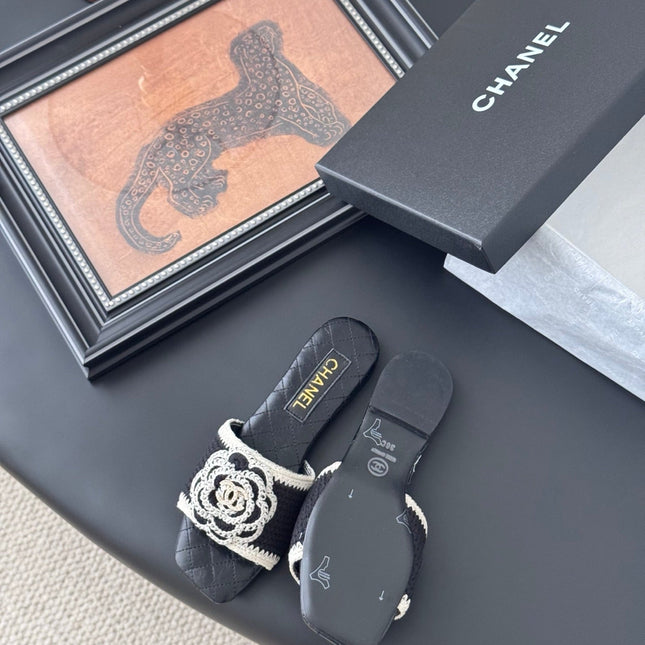 SLIPPER IN BLACK CALFSKIN MIX WOOL