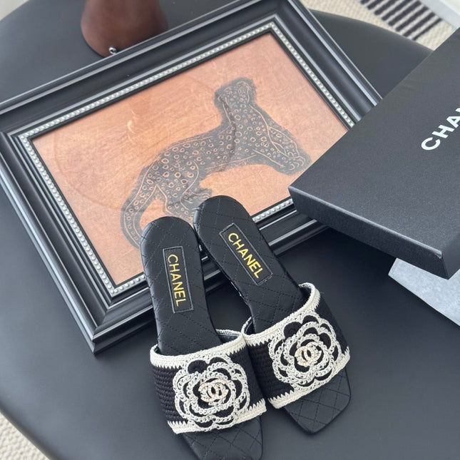 SLIPPER IN BLACK CALFSKIN MIX WOOL