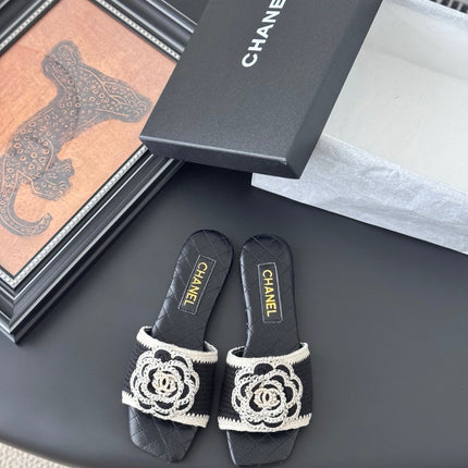 SLIPPER IN BLACK CALFSKIN MIX WOOL