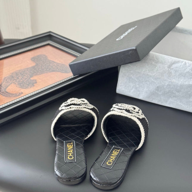 SLIPPER IN BLACK CALFSKIN MIX WOOL