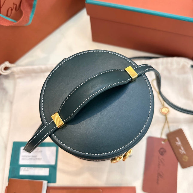 EXTRA CASE MEDIUM 16 BAG IN PEACOCK BLUE SMOOTH CALFSKIN WITH GOLD HARDWARE