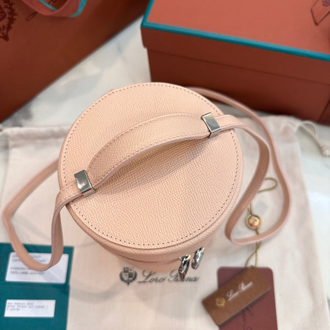 EXTRA CASE MEDIUM 16 BAG IN LIGHT PINK SMOOTH CALFSKIN WITH SILVER HARDWARE