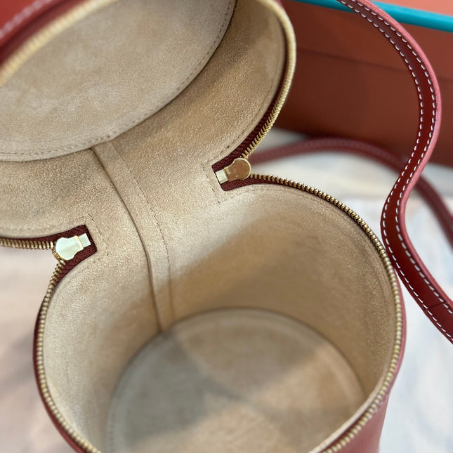 EXTRA CASE MEDIUM 16 BAG IN MARS RED SMOOTH CALFSKIN WITH GOLD HARDWARE