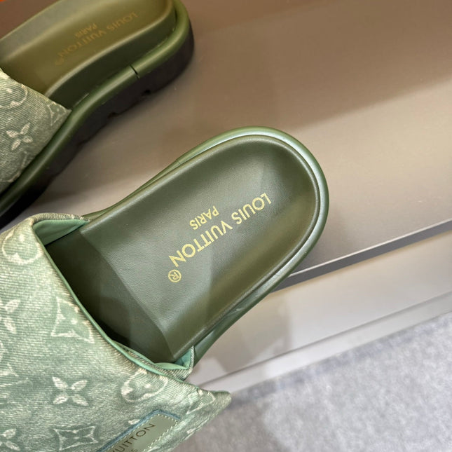 LV VELCRO SLIPPERS IN OLIVE GREEN MONOGRAM JACQUARD