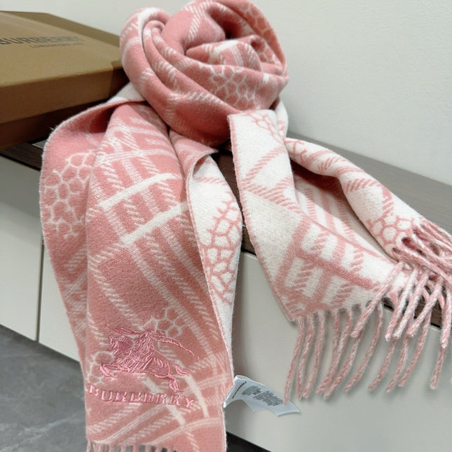 CLASSIC CHECK SCARF 168 CM IN ROSE PINK CASHMERE 396321