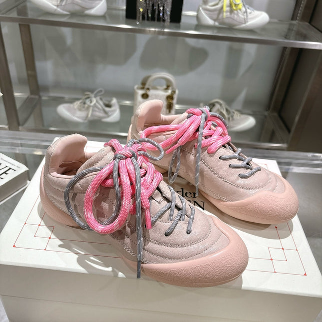 FLEXION SNEAKER IN NUDE PINK CALFSKIN WITH LIGHT PINK AND GREY LACES