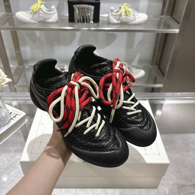 FLEXION SNEAKER IN BLACK CALFSKIN WITH RED AND WHITE LACES