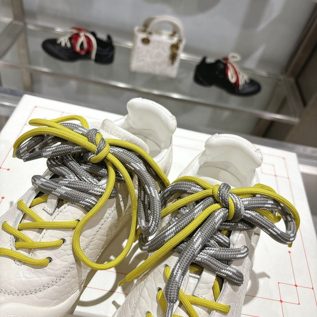 FLEXION SNEAKER IN OFF WHITE CALFSKIN WITH NEON YELLOW AND GREY LACES
