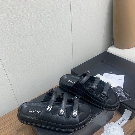 DAD SANDAL IN BLACK LAMBSKIN MULE