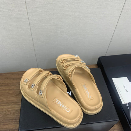 DAD SANDAL IN YELLOW CREAM LAMBSKIN MULE