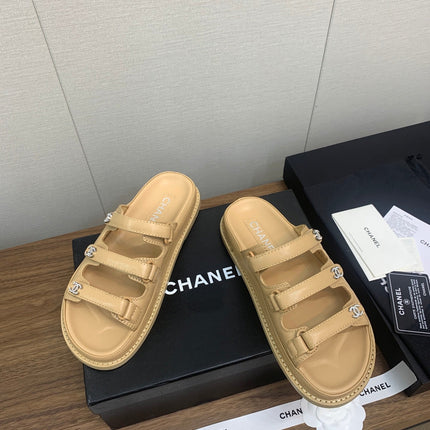 DAD SANDAL IN YELLOW CREAM LAMBSKIN MULE