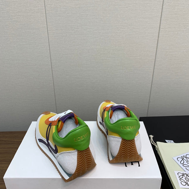 LW FLOW RUNNER SNEAKER LEMON-BRICK SUEDE