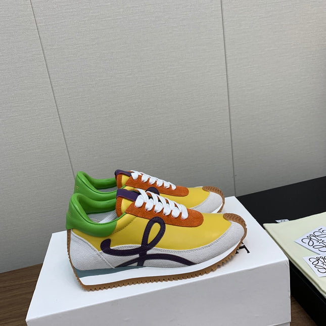 LW FLOW RUNNER SNEAKER LEMON-BRICK SUEDE