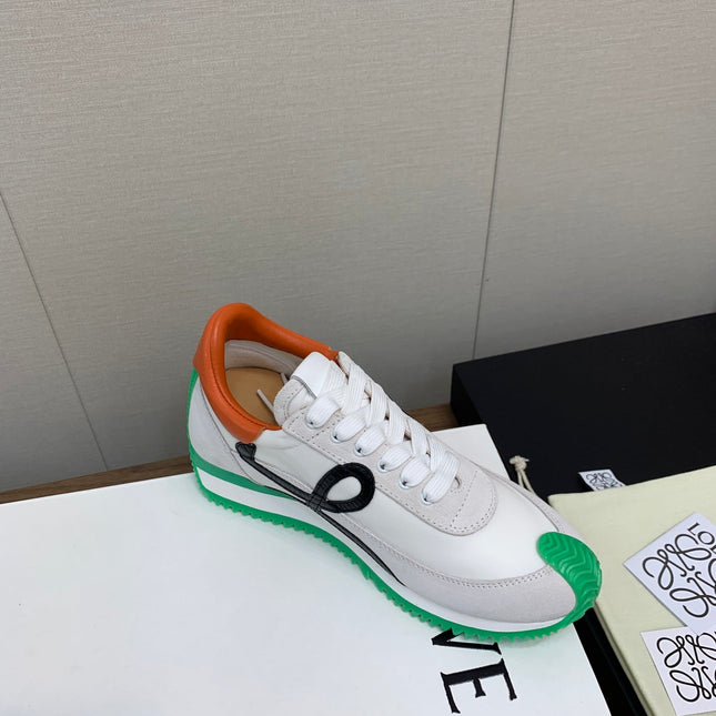 LW FLOW RUNNER SNEAKER WHITE-GREEN SUEDE