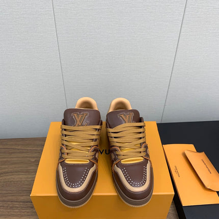 LV WOMEN'S TRAINER IN MARRON CALFSKIN