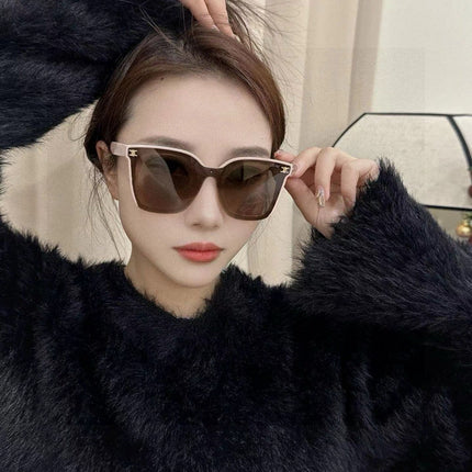 TRIOMPHE SUNGLASSES 552774 IN BABY PINK ACETATE TEXT LOGO