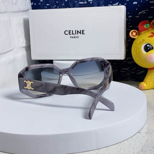 TRIOMPHE SQUARE SUNGLASS 566740 IN MARBLED EFFECT ACETATE