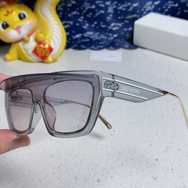 MONTAIGNE SUNGLASS CLUB M7U IN GREY CLEAR ACETATE