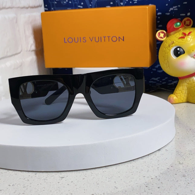 LINK SQUARE SUNGLASSES 570276 IN BLACK ACETATE GOLD LOGO