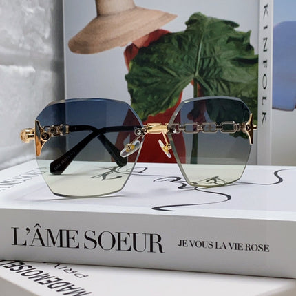 CHAIN SQUARE SUNGLASSES 570259 IN GOLD METAL GREY YELLOW SMOKE LENS