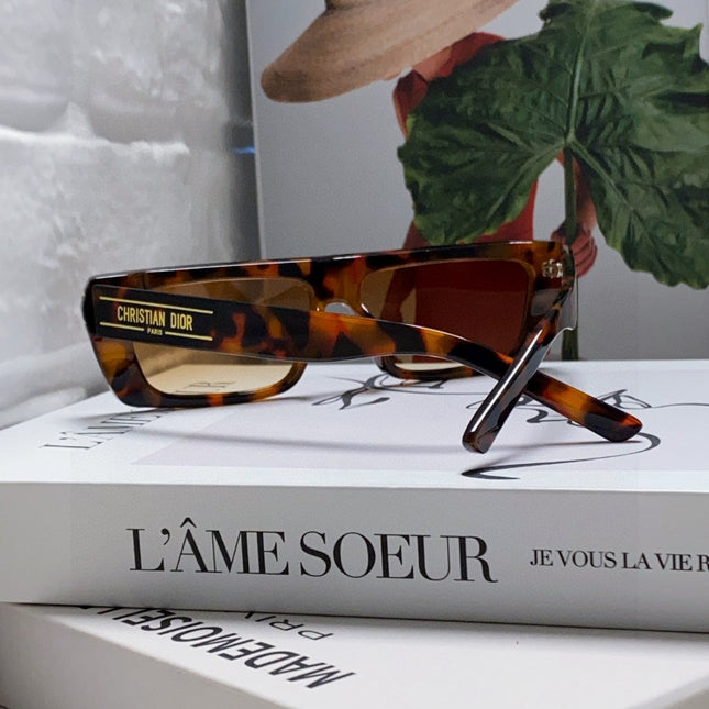 SIGNATURE SUNGLASS 571587 IN HAVANA ACETATE