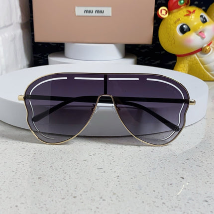 RUNWAY SUNGLASSES 571639 IN GOLD METAL GREY SMOKE LENSES