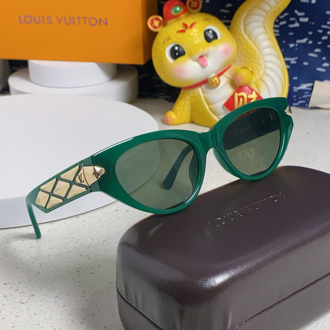 CAT EYE SUNGLASSES 576882 IN GREEN AND GOLD ACETATE