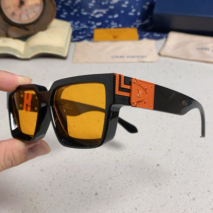 RECTANGLE SUNGLASSES 575848 IN BLACK ACETATE ORANGE METAL YELLOW LENS