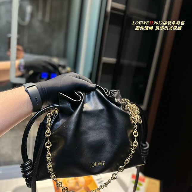 MEDIUM FLAMENCO PURSE 29 IN BLACK NAPPA LAMBSKIN