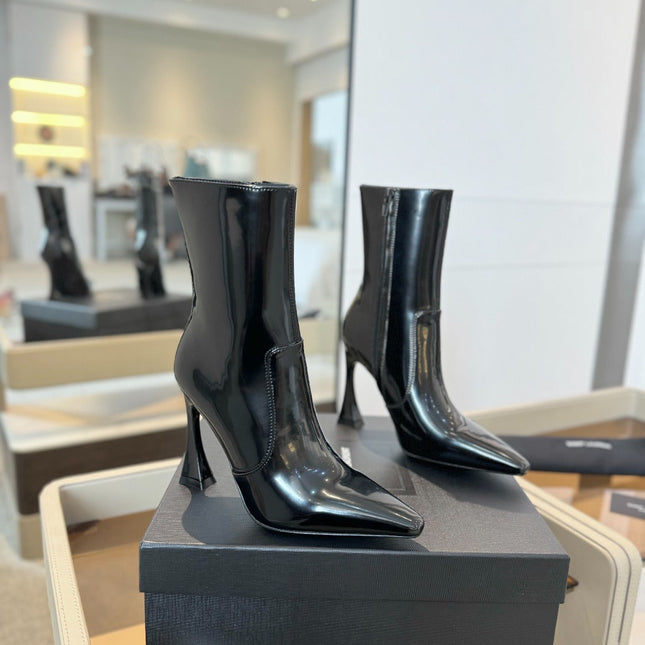 HIGH HEEL POINTED-TOE ANKLE BOOTS IN BLACK SHINY CALFSKIN