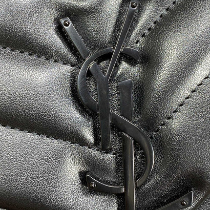 LOULOU SHOULDER BAG 32 IN BLACK QUILTED LAMBSKIN BLACK HARDWARE