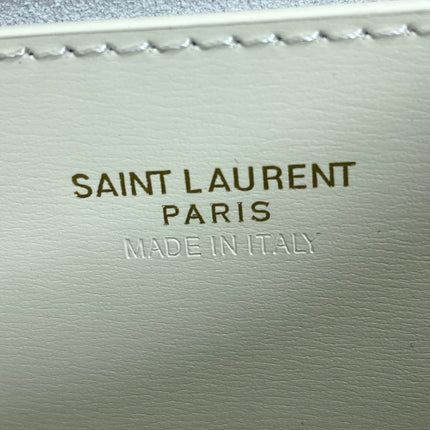 VOLTAIRE TOP HANDLE IN BOX 21 IN WHITE CALFSKIN GOLD HARDWARE