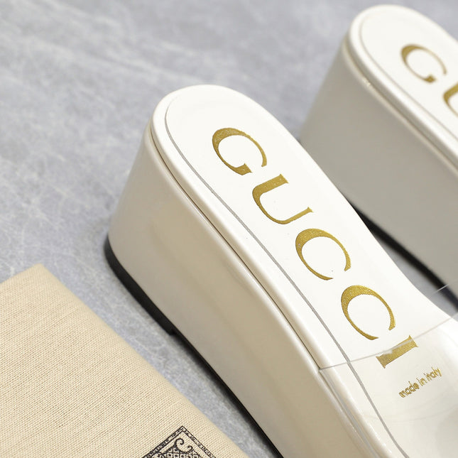 HIGH WEDGE PLATFORM IN WHITE GLOSSY CALFSKIN WITH DOUBLE CRYSTAL G BUCKLE